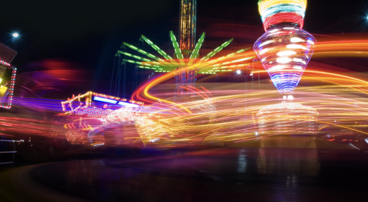 Image of a fair with blurred lights