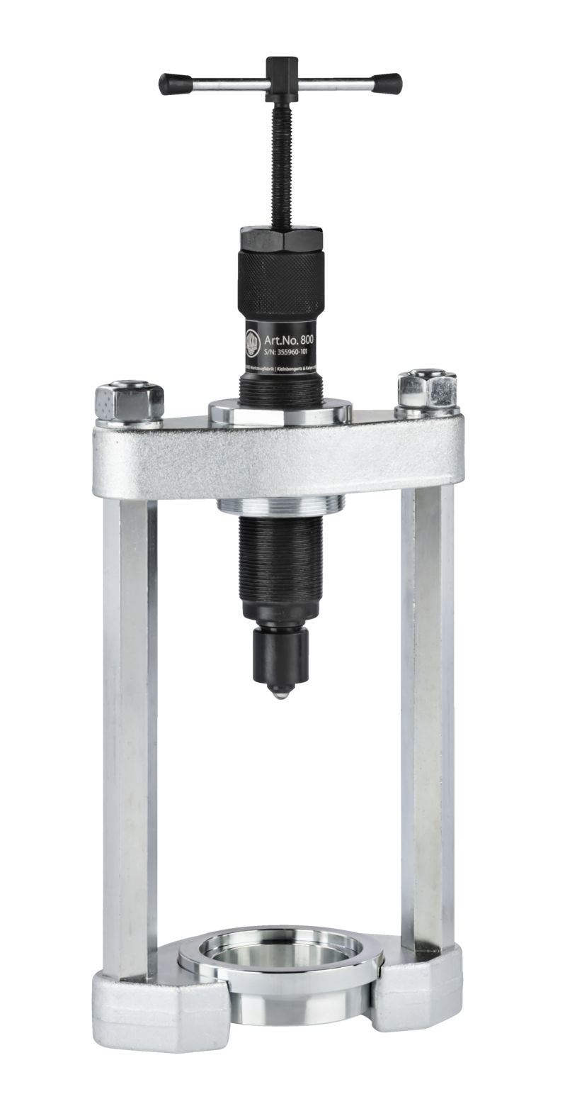 A universal press frame for silent bushings of the 880 series for bearing replacement without dismounting the axle