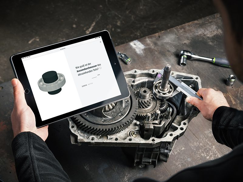 The KUKKO configurator helps to choose the right tool